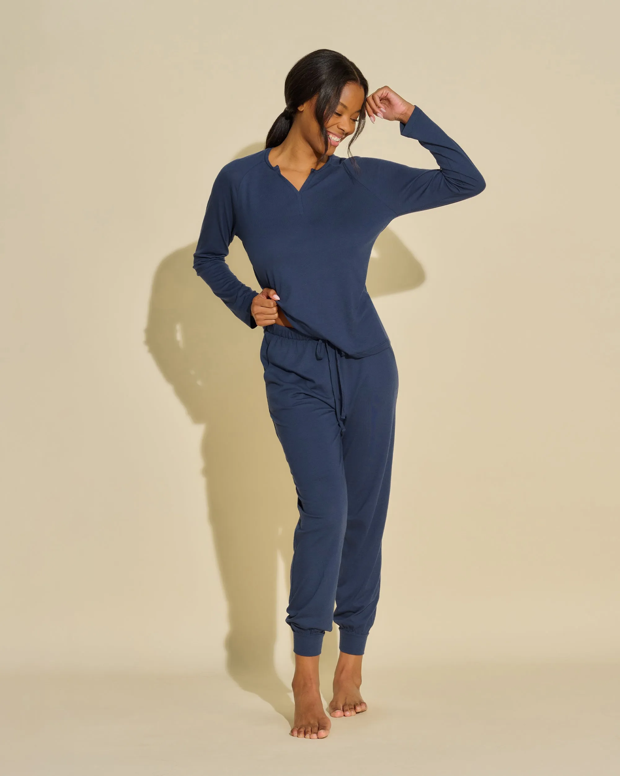 Completo Pantaloni Relax E Maglietta A Maniche Lunghe