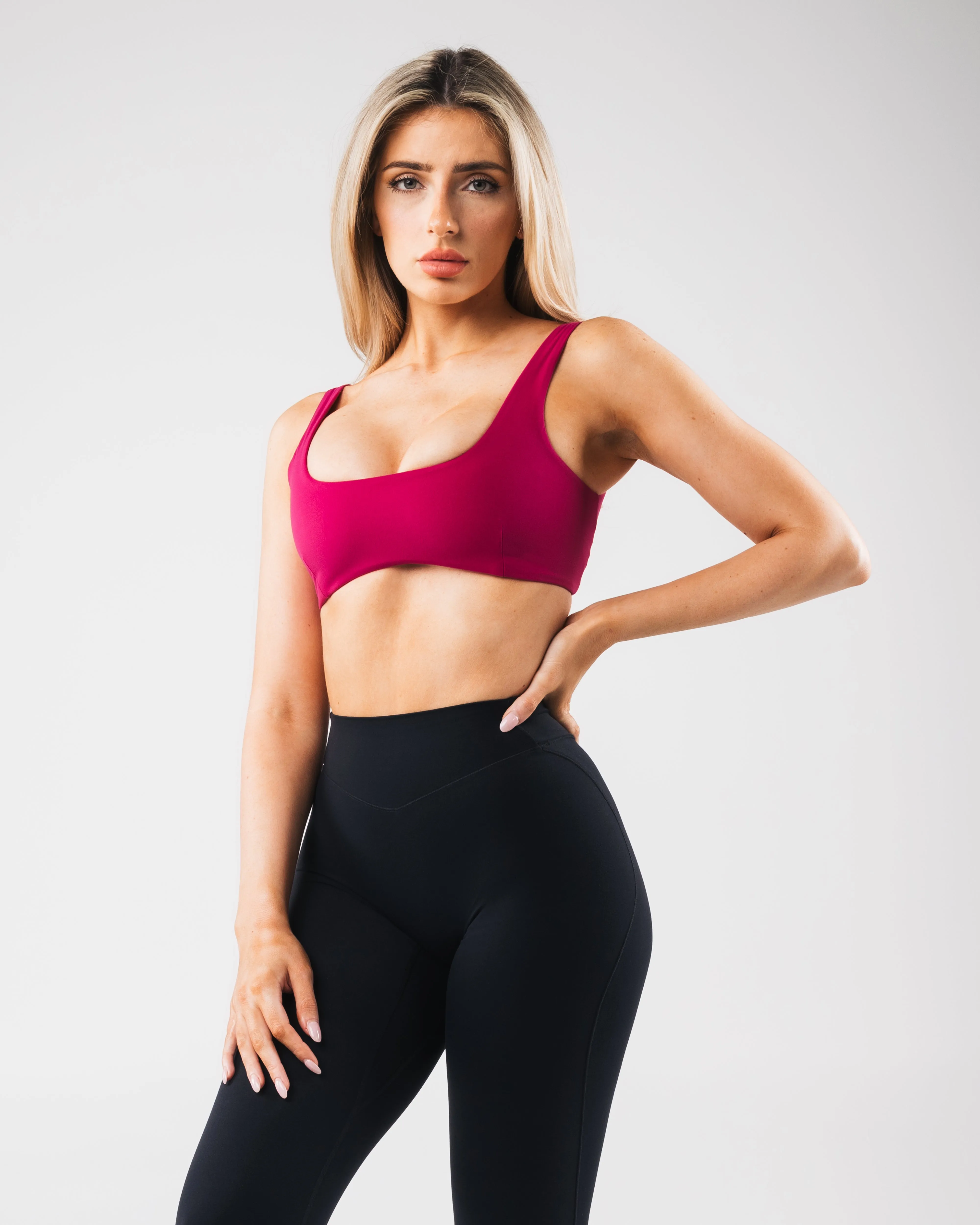Olivia Sculpt Bra - Berry