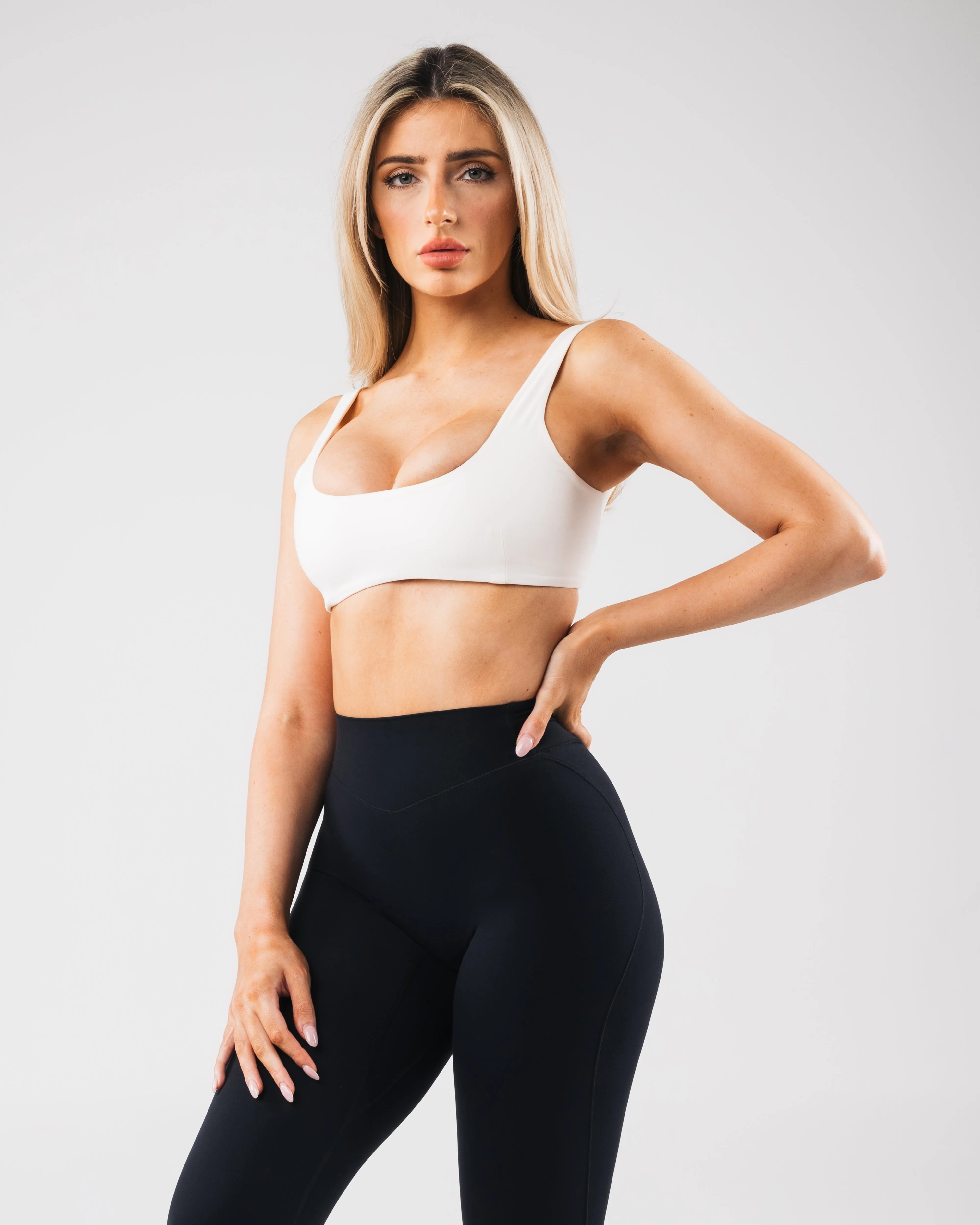 Olivia Sculpt Bra - Lace